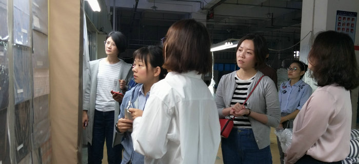 劉潭服裝接待無印良品公司員工參觀考察學習