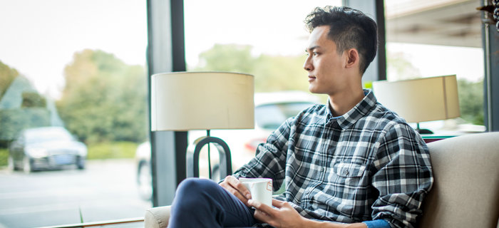 劉潭服裝讀書：你控制不了手機，就控制不了人生