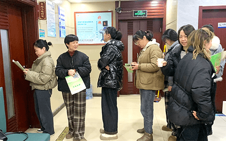 劉潭服裝:筑牢職工“健康網”,共繪企業新藍圖